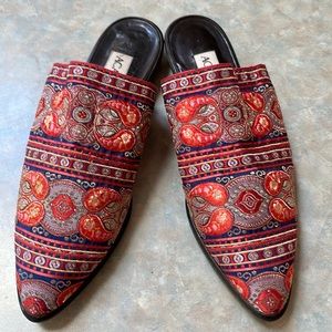 Academia brocade mules (sz 7 1/2)